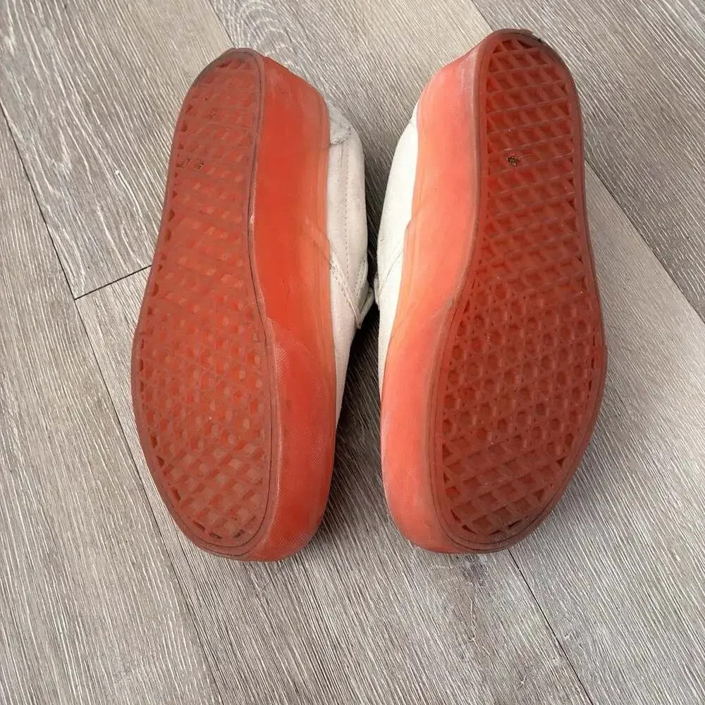 VANS White Suede Slip Ons Stackform Peach Rubber Women’s 7 Men’s 5 RARE EUC